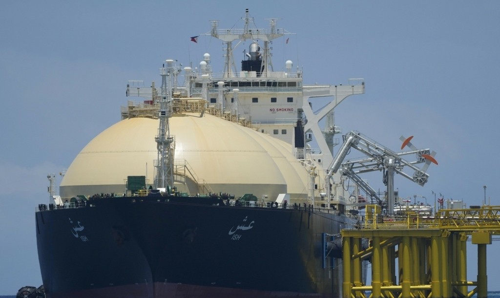 LNG-ploio-fysiko-aerio