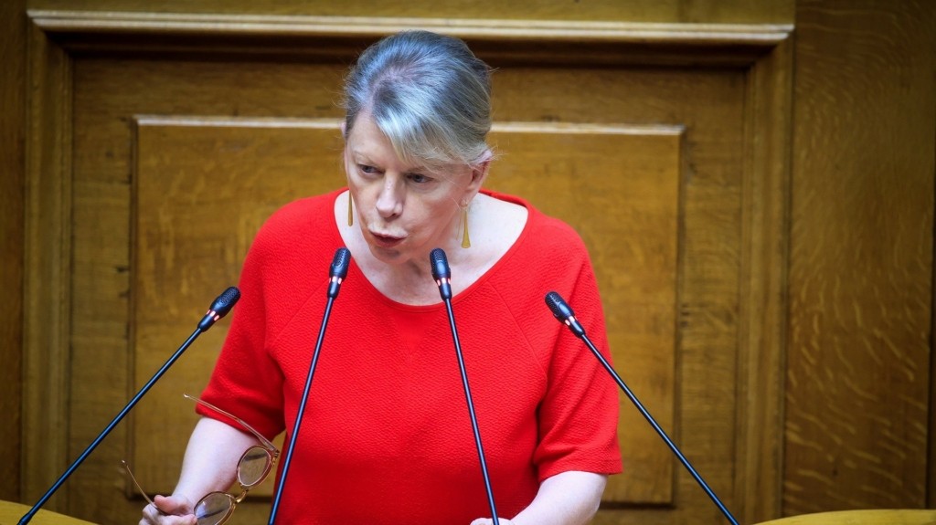 akrita-vouli-proipologismos