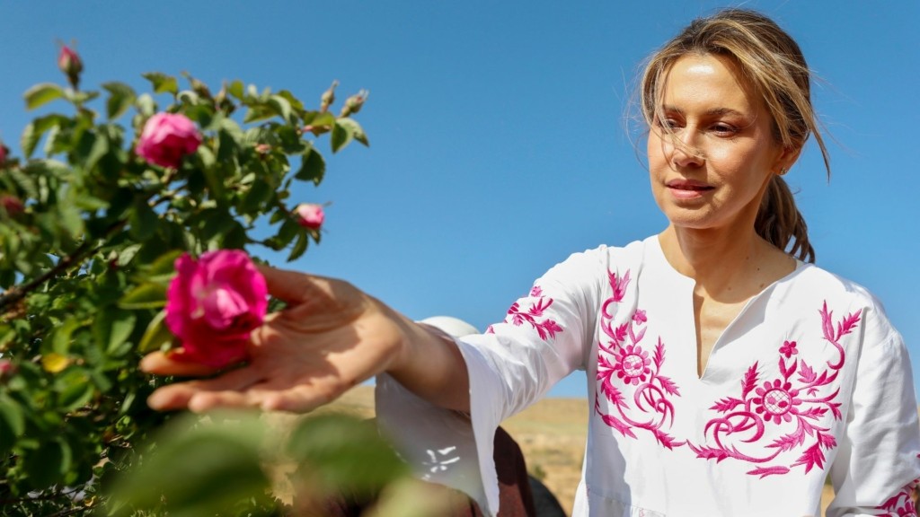 asma al assad karkinos – new