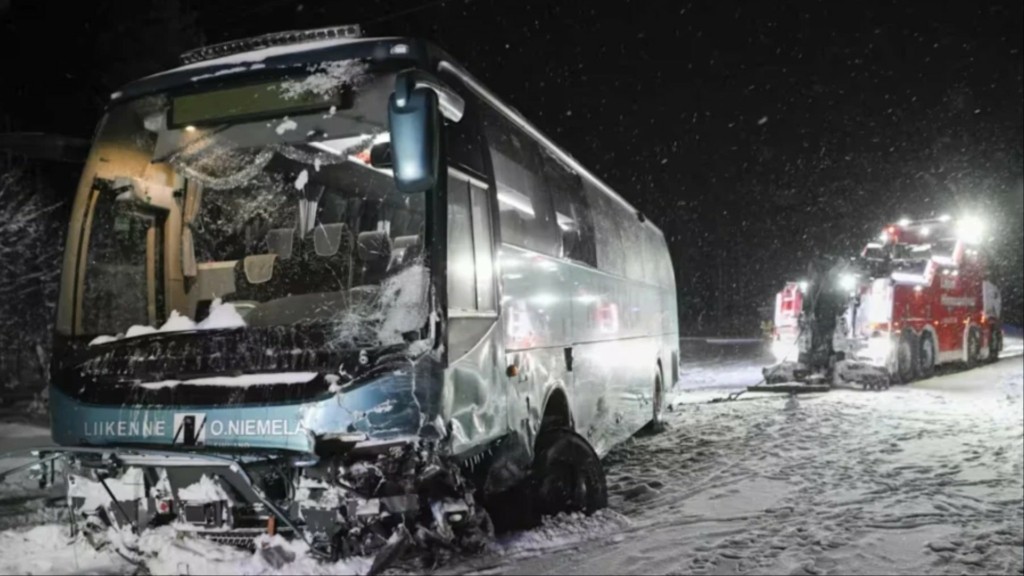 finland minibus