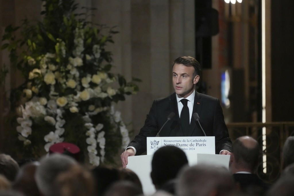 macron-omilia