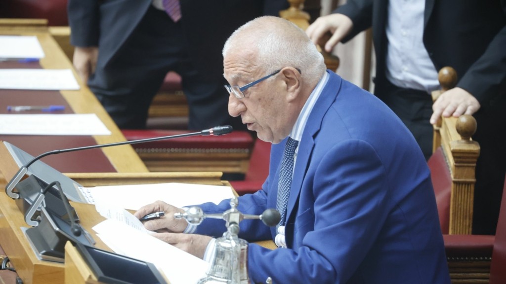 NIKITASKAKLAMANIS_VOULI