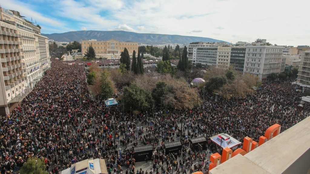 tempi_syntagma_2901_1460-820_new