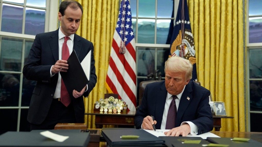 trump diatagmata bbc – new