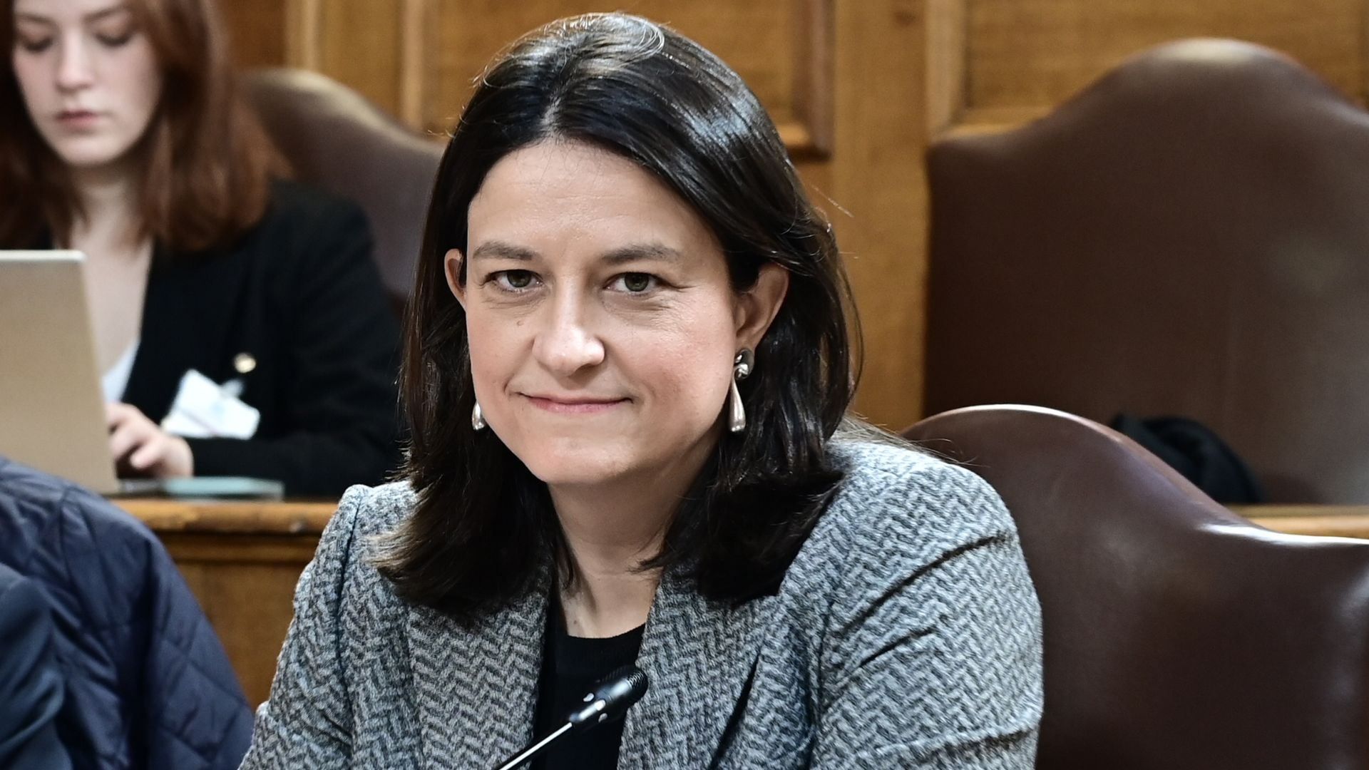 Mičotakisovi ukrepi bodo zajeli več kot štiri milijone davkoplačevalcev, delavci pa bodo od leta 2026 prejeli višje neto plače