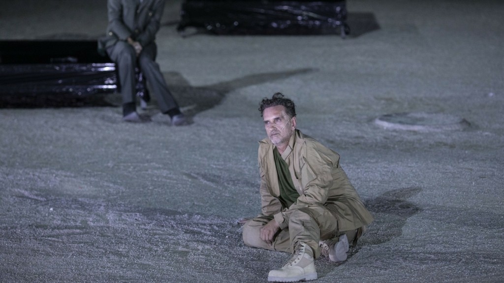 nikos-psarras-theatro