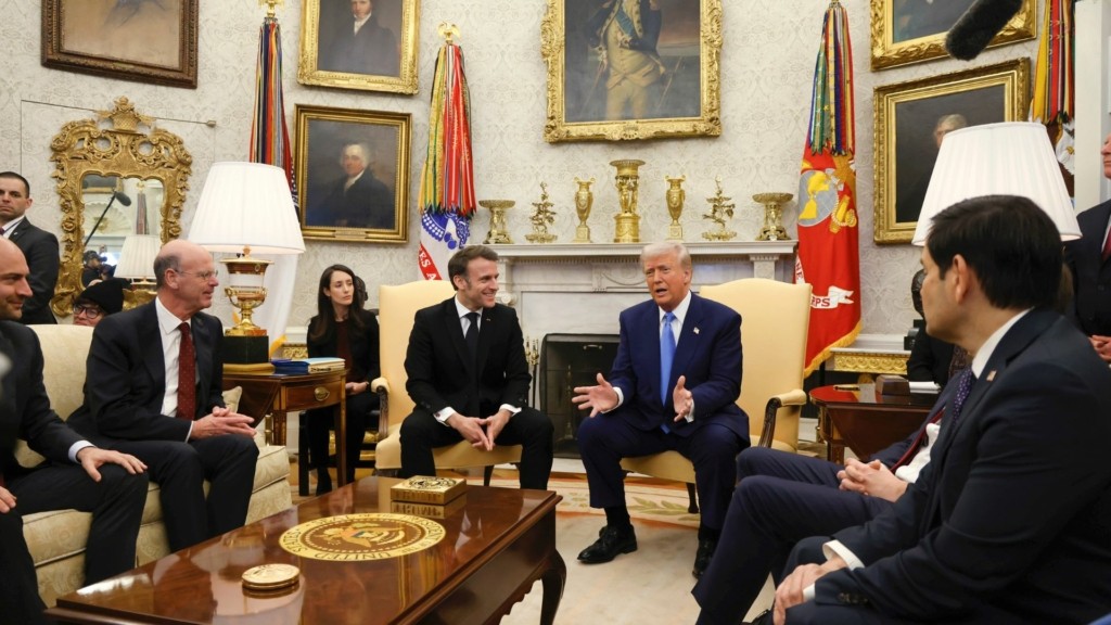 trump-macron-121