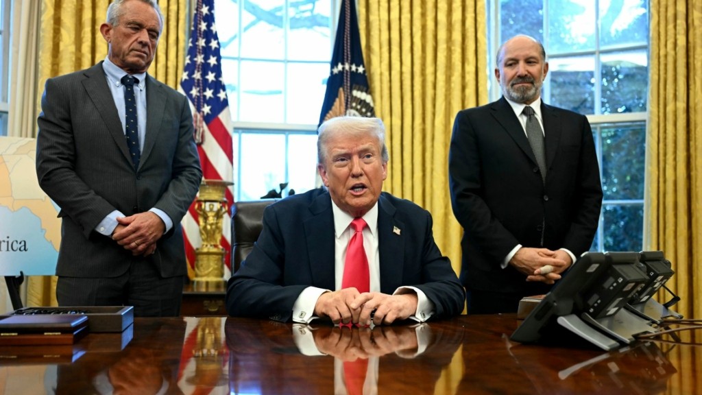 trump oval office 5543- new