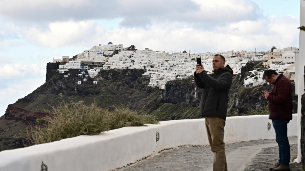 σαντορινι νες