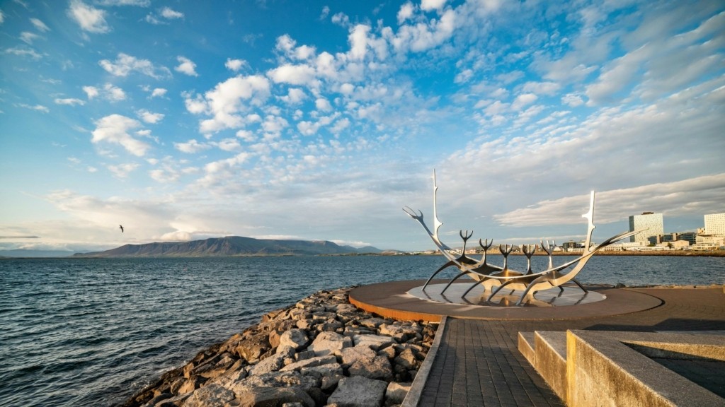 Reykjavík_unsplash