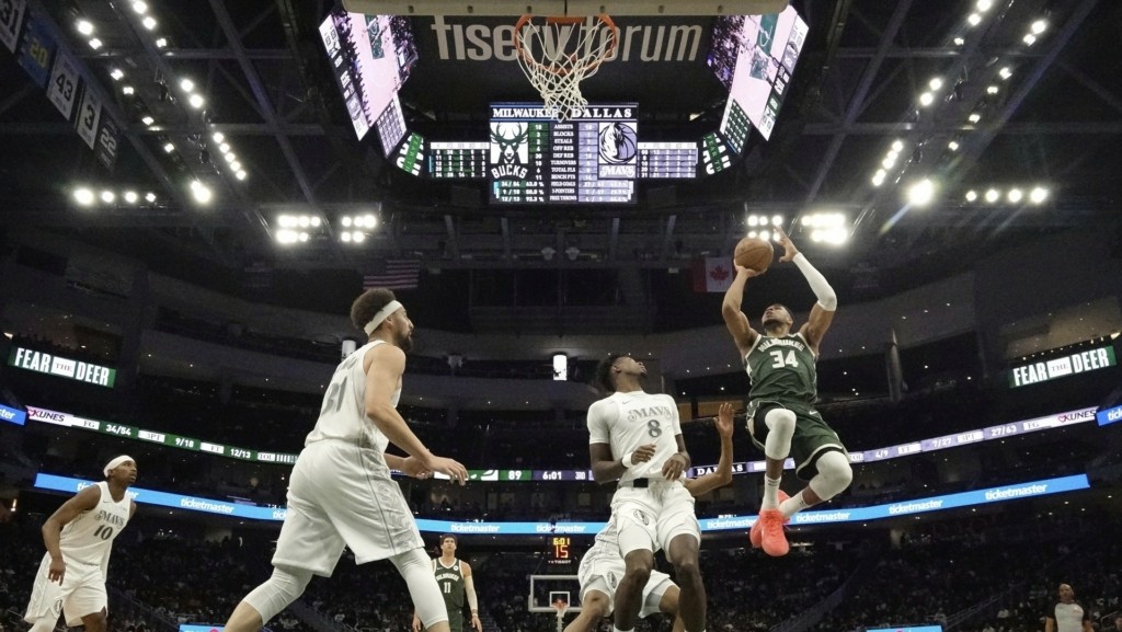 antetokounmpo-bucks-mavs