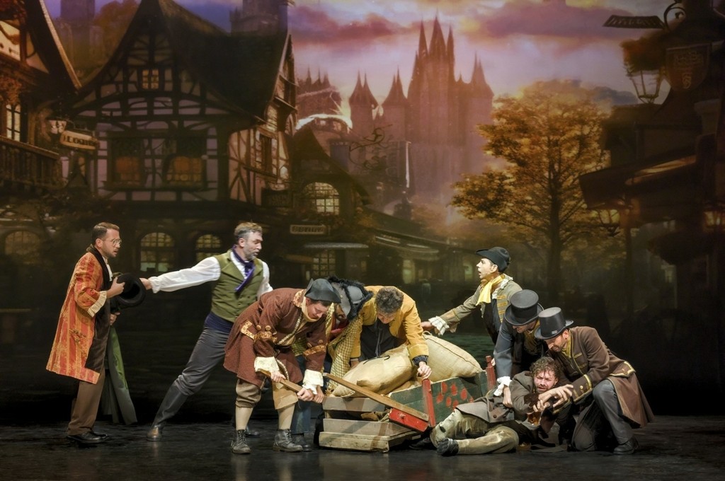 2. Στιγμιότυπο της παράστασης Οι Άθλιοι