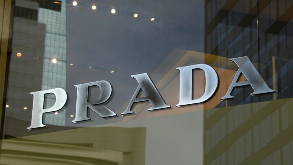 prada_logo