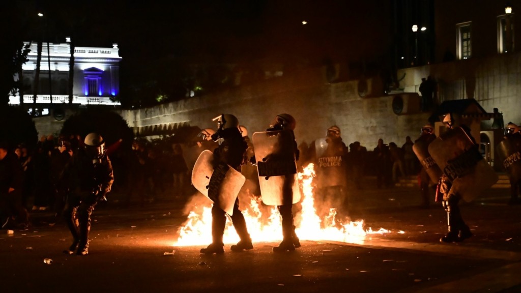 syntagma epeisodia 66540 – new