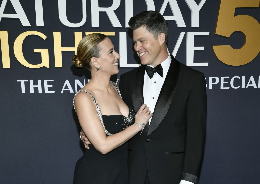 Scarlett Johansson and Colin Jost