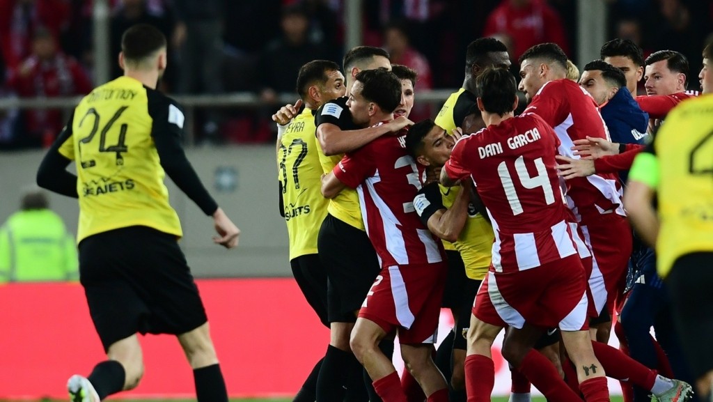 aek-olympiakos-epeisodia