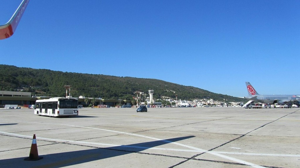 airport new