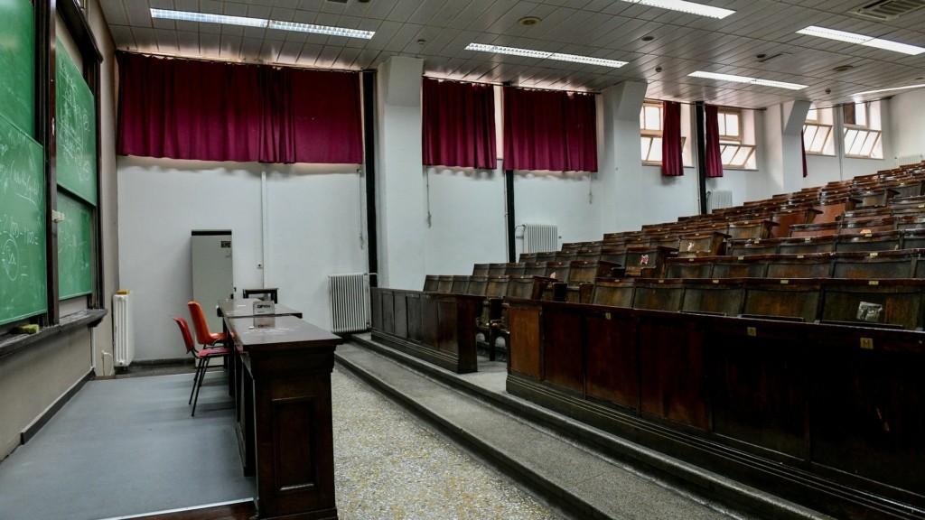 amfitheatro_0104_1920-1080_new