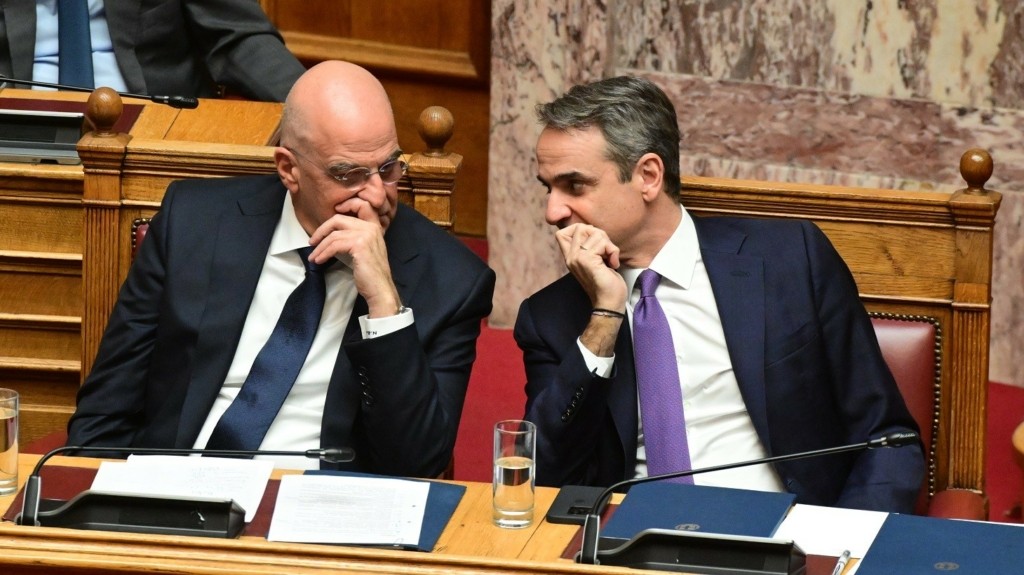 dendias_mitsotakis_0304_1460-820_new