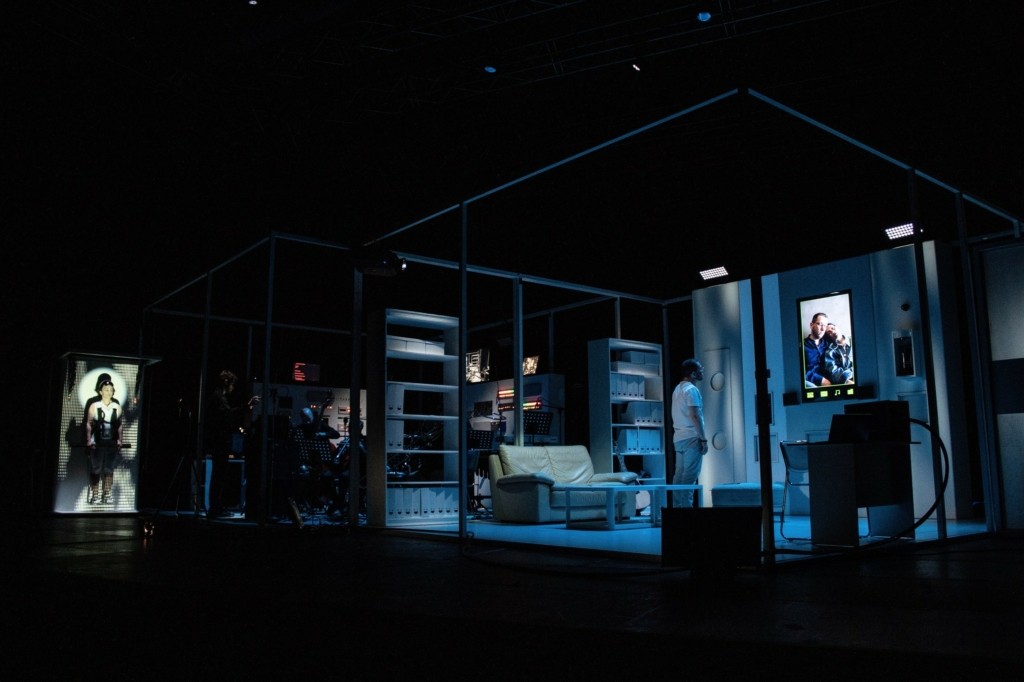 The Fall of the House of Commons_Φωτο Θ. Τσιμάς (1)