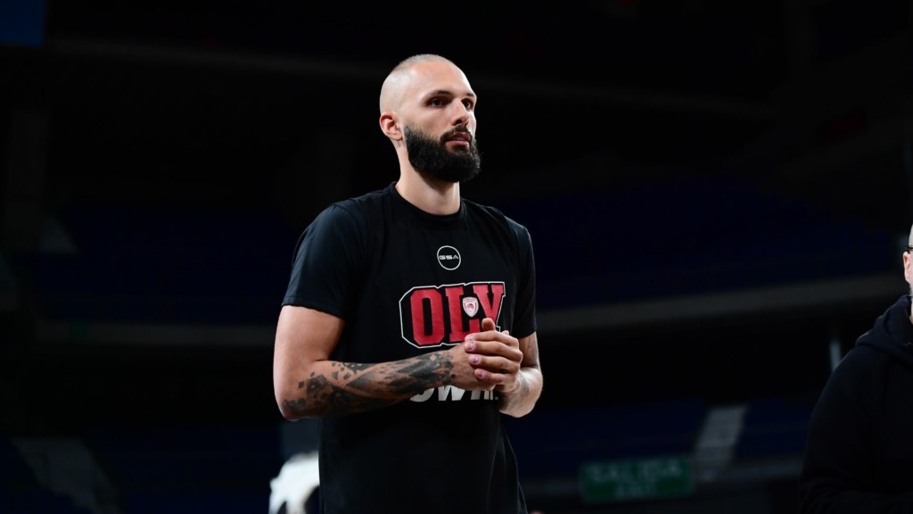 fournie olympiakos – new