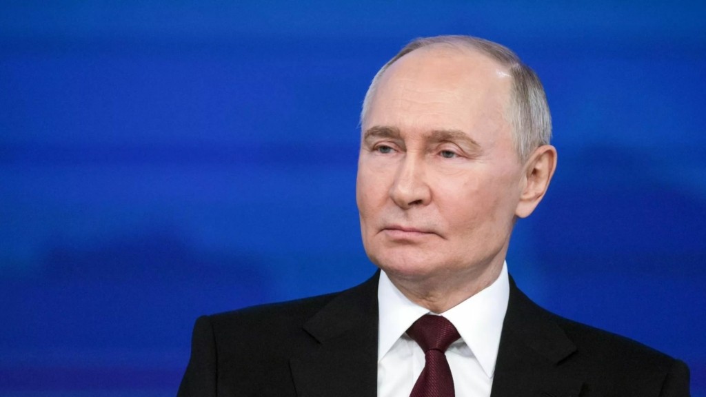 putin-384