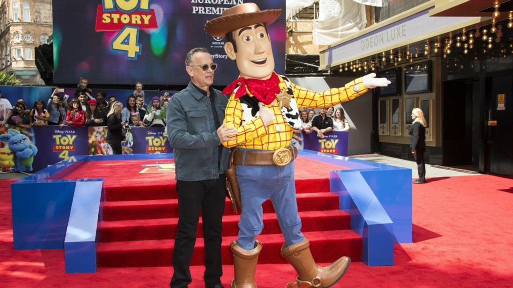 toy-story_tom-hanks_2304_1920-1080_new