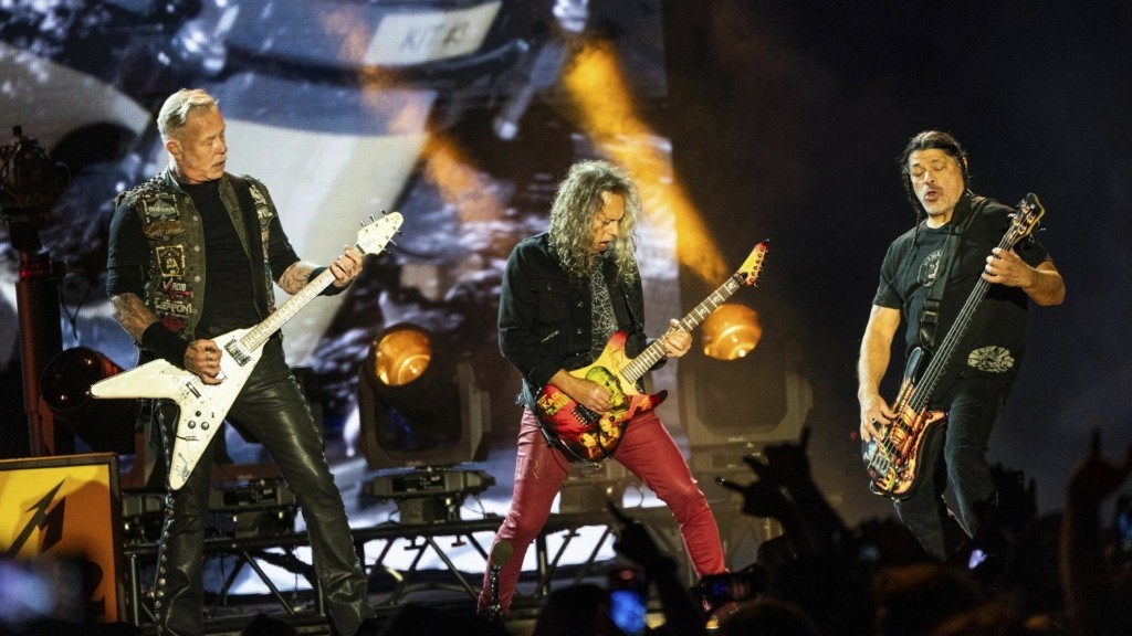 METALLICA (2)