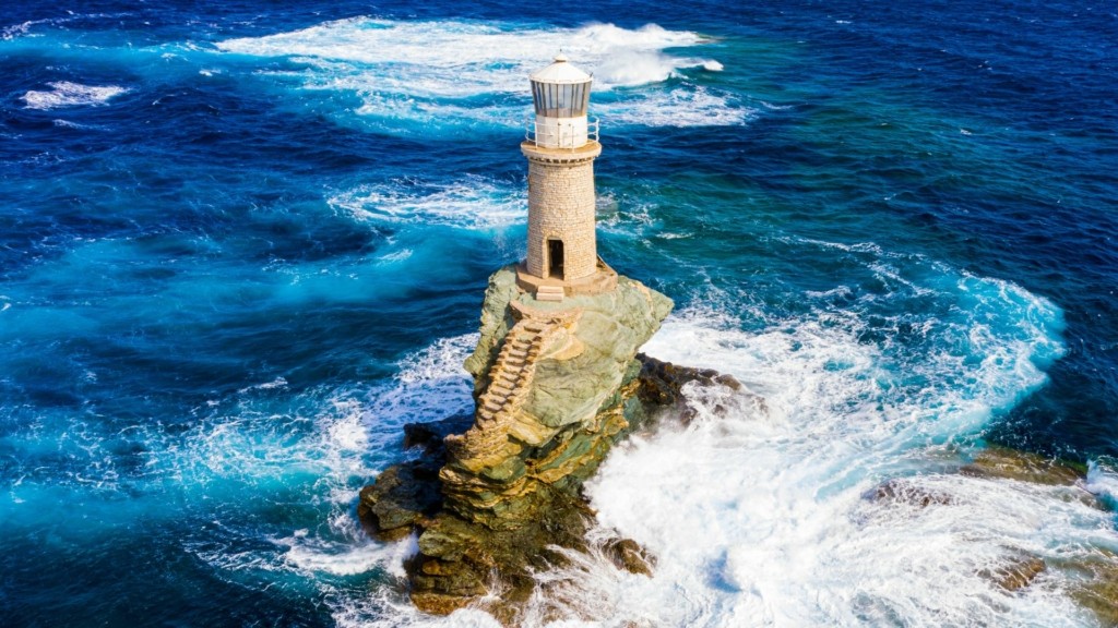 andros_faros