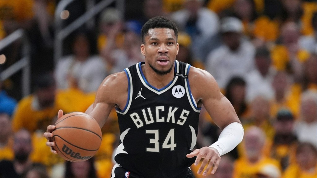 antetokounmpo-8934