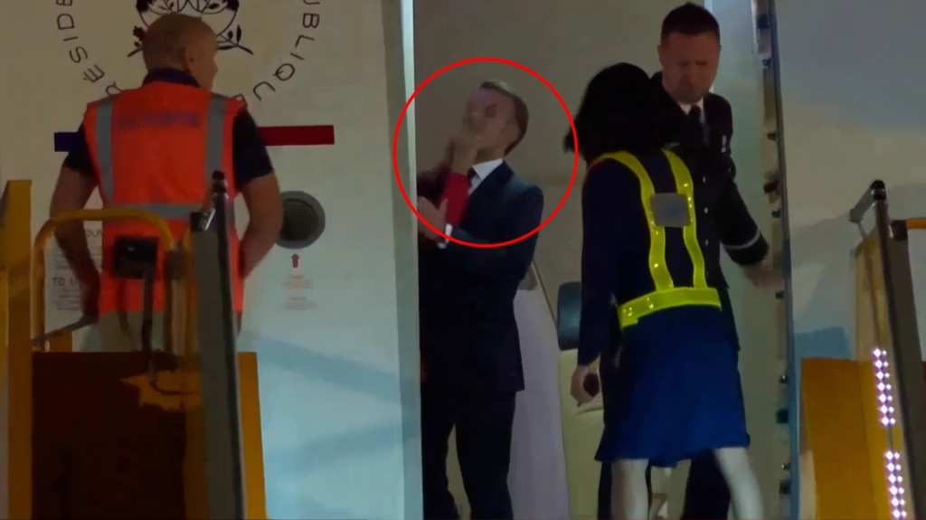 macron_xastouki