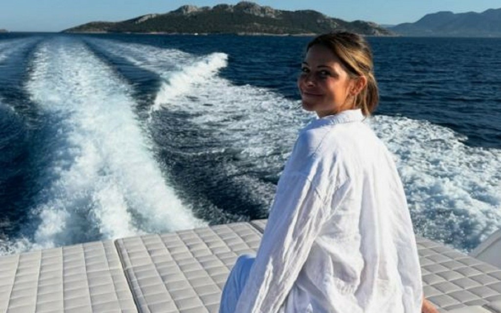 menounos-skafos