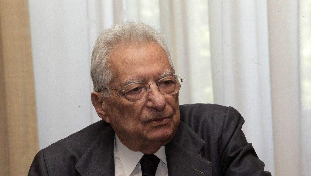 molyviatis