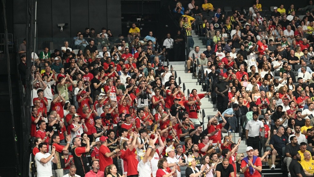 opadoi-olympiakos-abu-dhabi