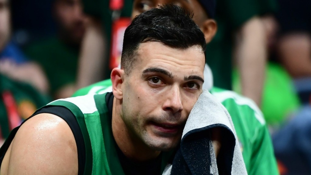 sloukas-234