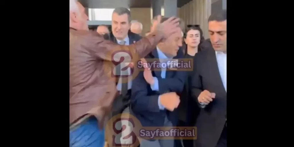 tourkia-epithesi-ozgur-ozel.jpg
