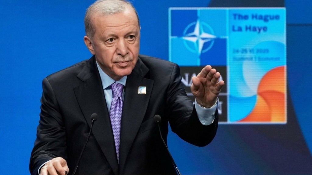 ERDOGAN_NATO_SUMMIT