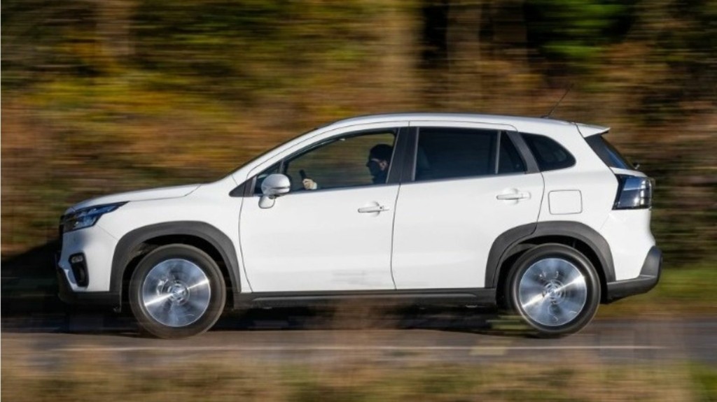 SuzukiSCross