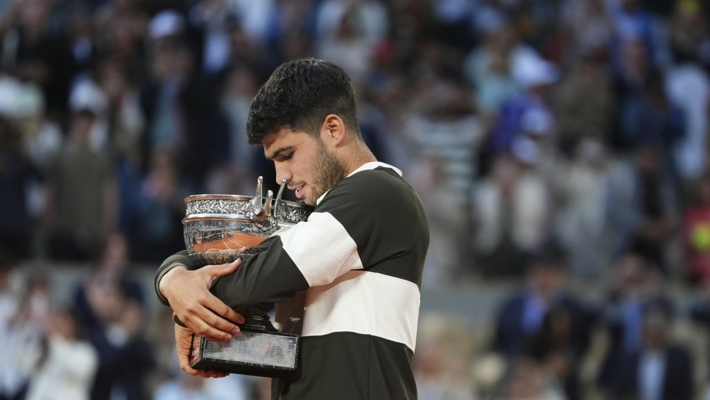 alcaraz-tropaio-roland-garros