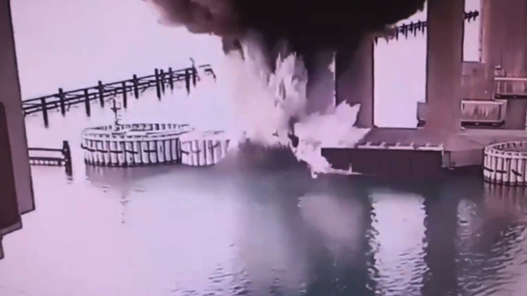 crimea-bridge-explosion