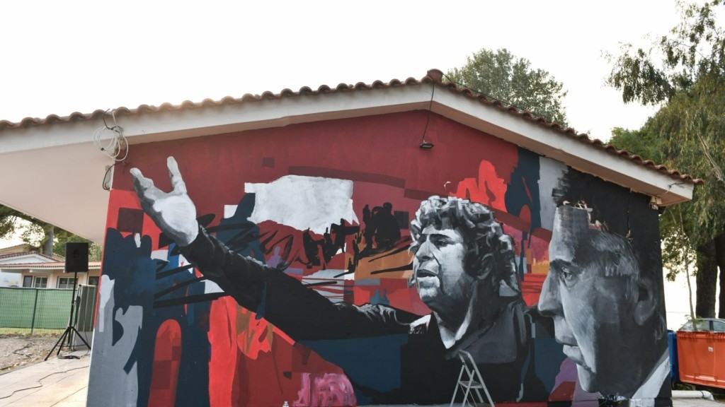 kke_theodorakis