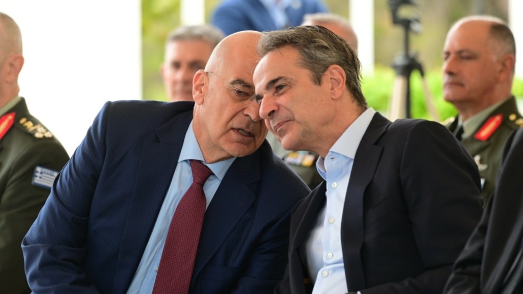 mitsotakis dendias