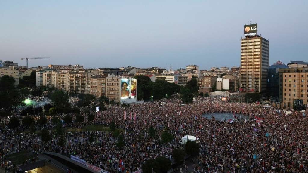 serbia_protest