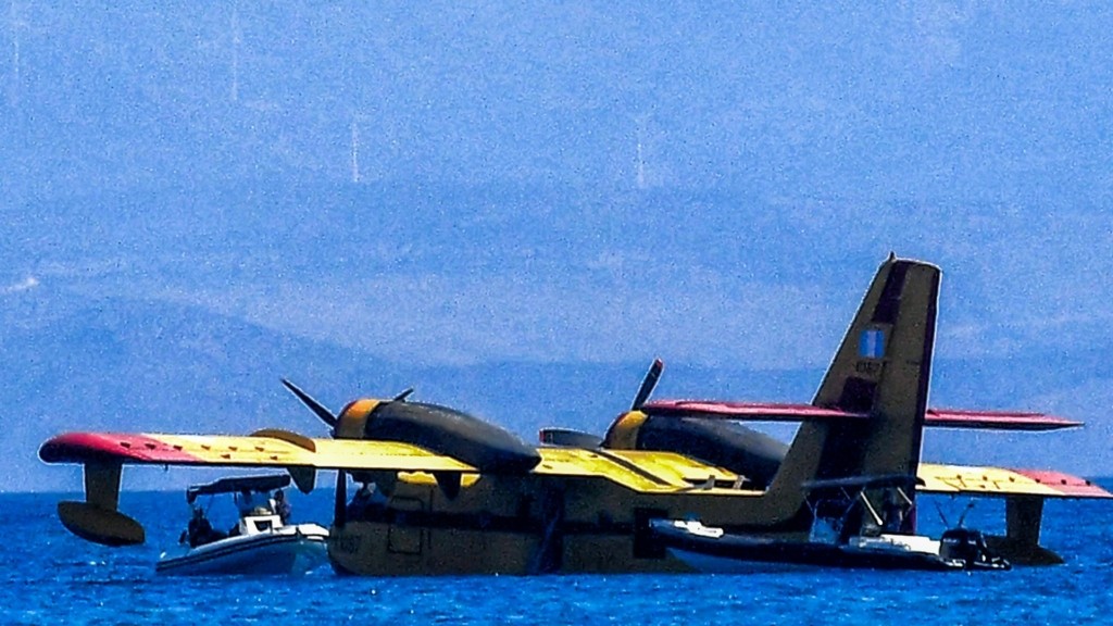 canadair-korinthiakos