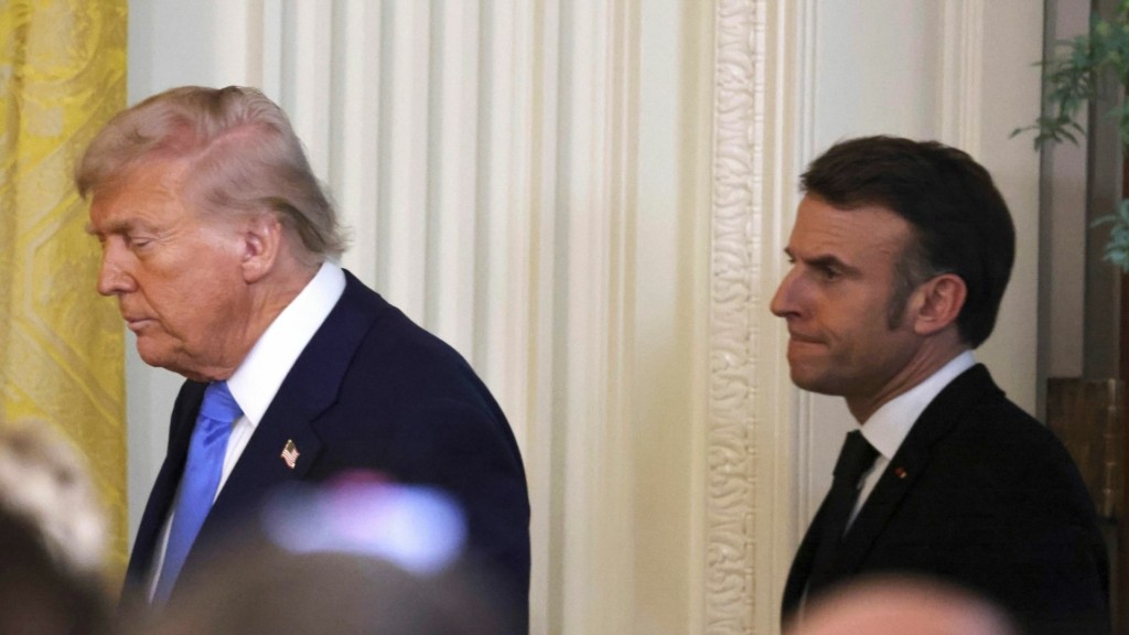 macron trump 887- new