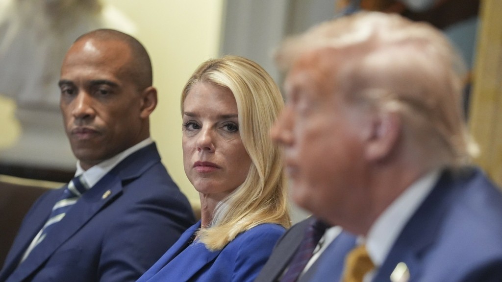 pam-bondi-donald-trump