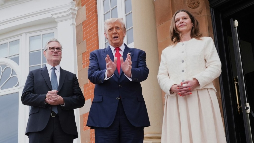 trump-starmer-45