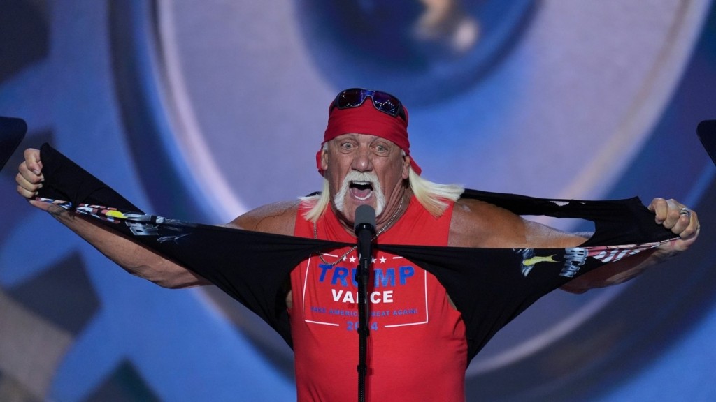 HulkHogan220825