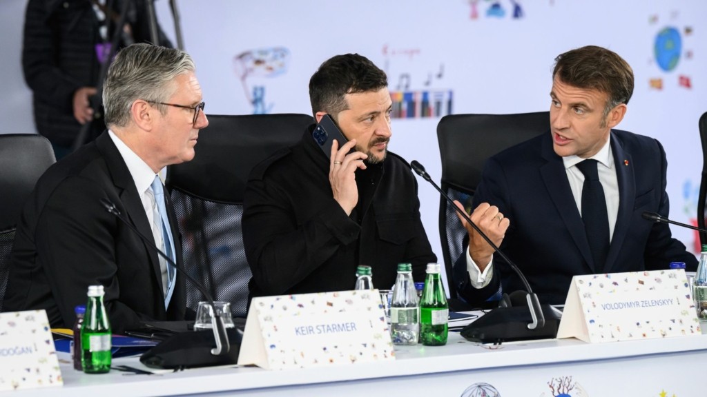 ZELENSKY_macron_starmer