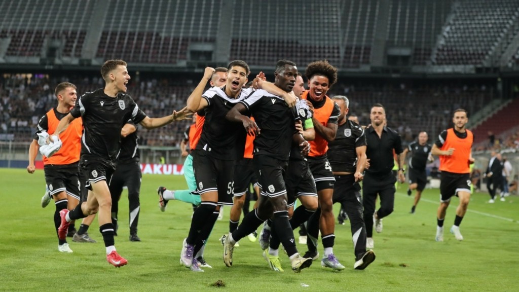 paok kamara